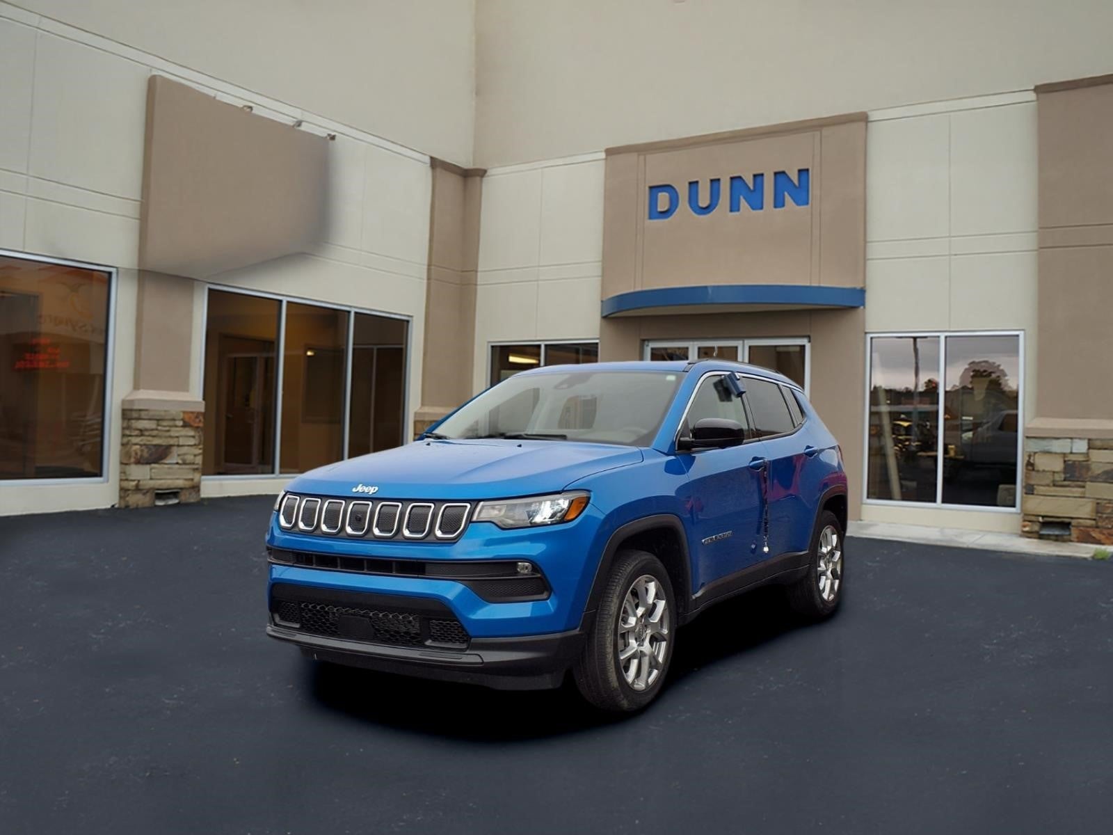 Blue 2022 Jeep Compass SUV / Crossover Four-Wheel Drive 9-Speed Automatic