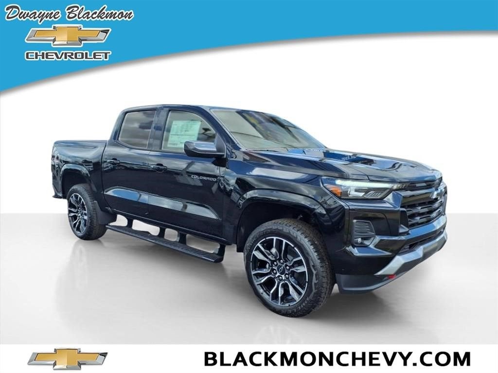 Black 2025 Chevrolet Colorado Pickup Truck Four-Wheel Drive Automatic