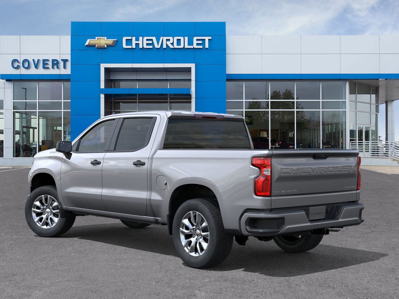 View vehicle photo 3