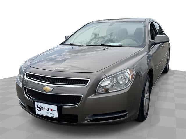 Gray (Mocha Steel Metallic) 2011 Chevrolet Malibu Sedan Front-Wheel Drive Automatic