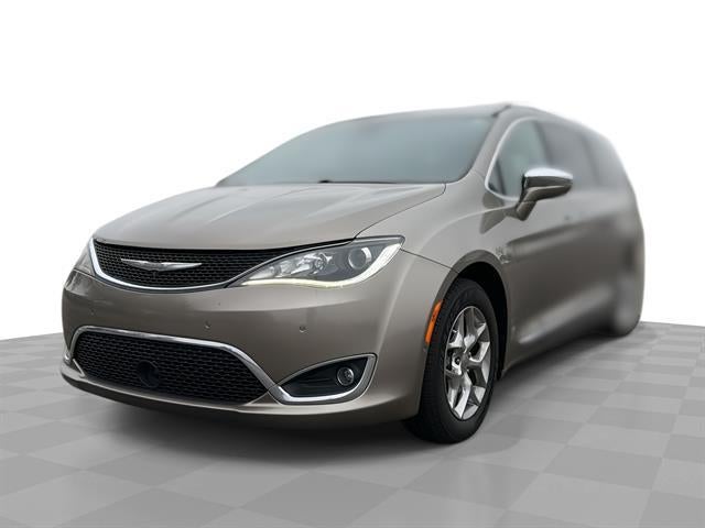 2017 Chrysler Pacifica Limited FWD