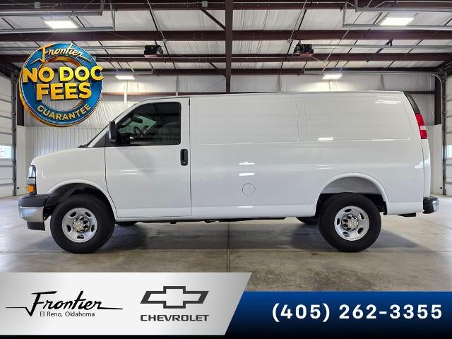 Summit White 2026 Chevrolet Express Cargo 2500 RWD Van Rear-Wheel Drive Automatic