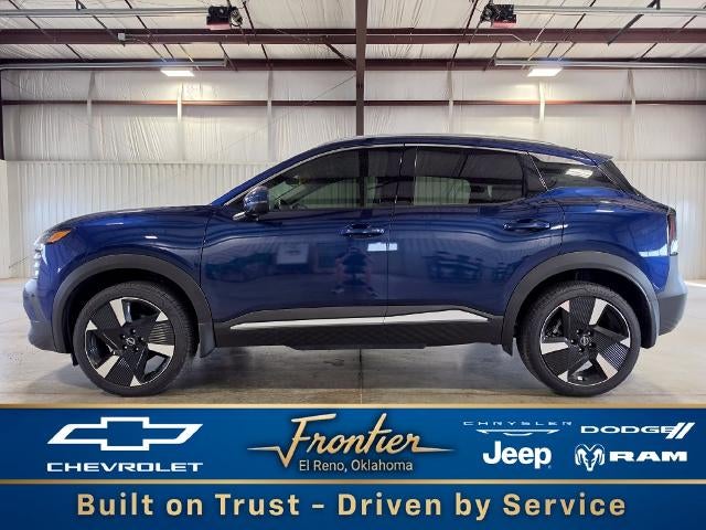  2025 Nissan Kicks SR AWD   