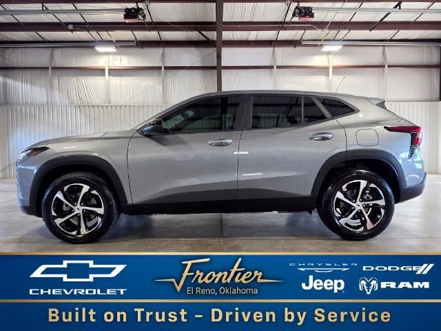 2025 Chevrolet Trax RS with 1RS FWD