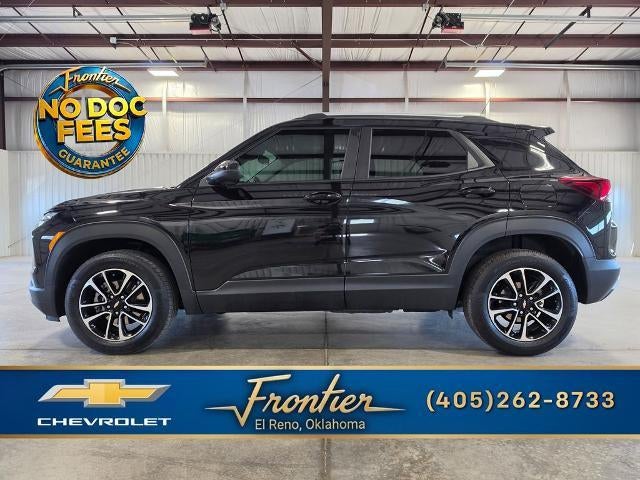 Mosaic Black Metallic 2025 Chevrolet Trailblazer SUV / Crossover Four-Wheel Drive Automatic