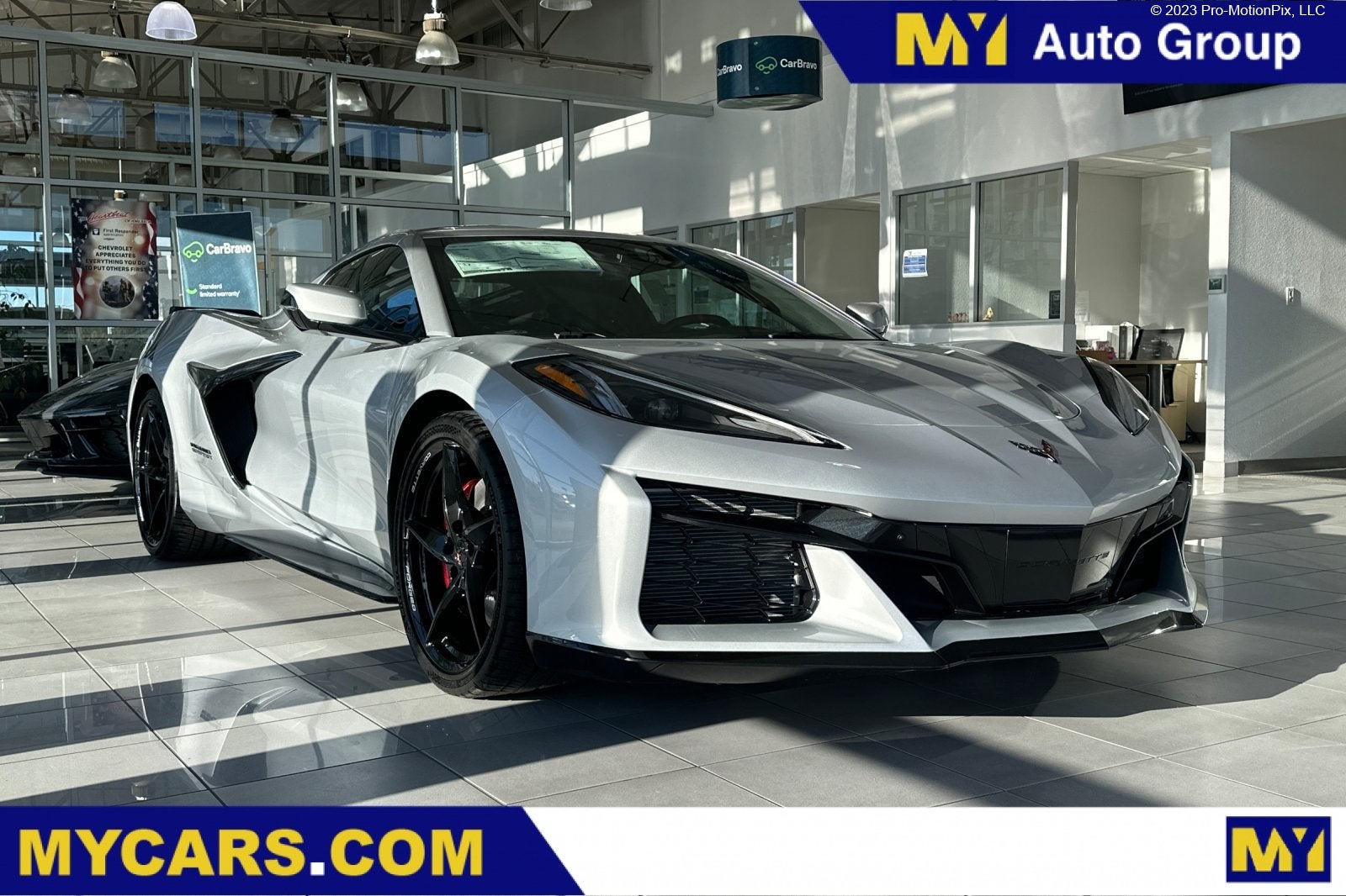 Blade Silver Metallic 2027 Chevrolet Corvette Coupe Rear-Wheel Drive Automatic