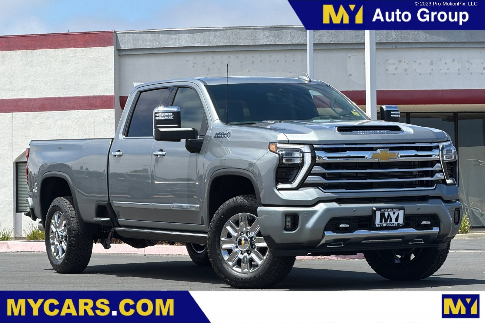 Sterling Gray Metallic 2026 Chevrolet Silverado 3500HD Pickup Truck Four-Wheel Drive Automatic
