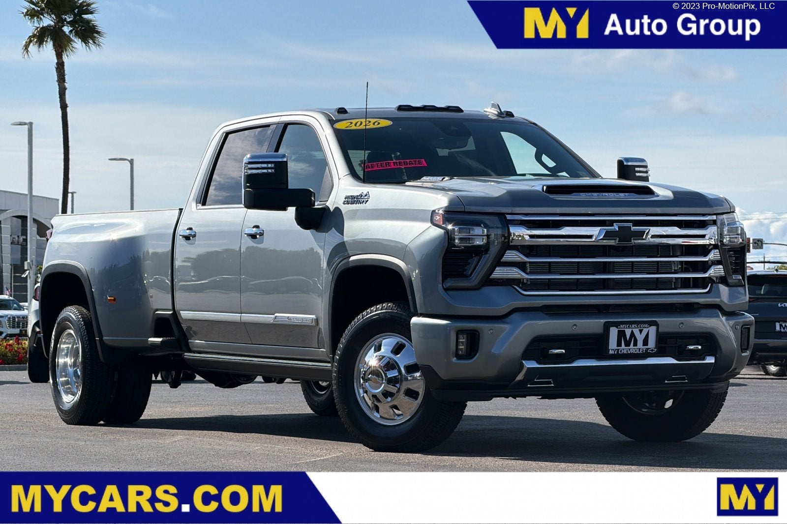 Sterling Gray Metallic 2026 Chevrolet Silverado 3500HD Pickup Truck Four-Wheel Drive Automatic