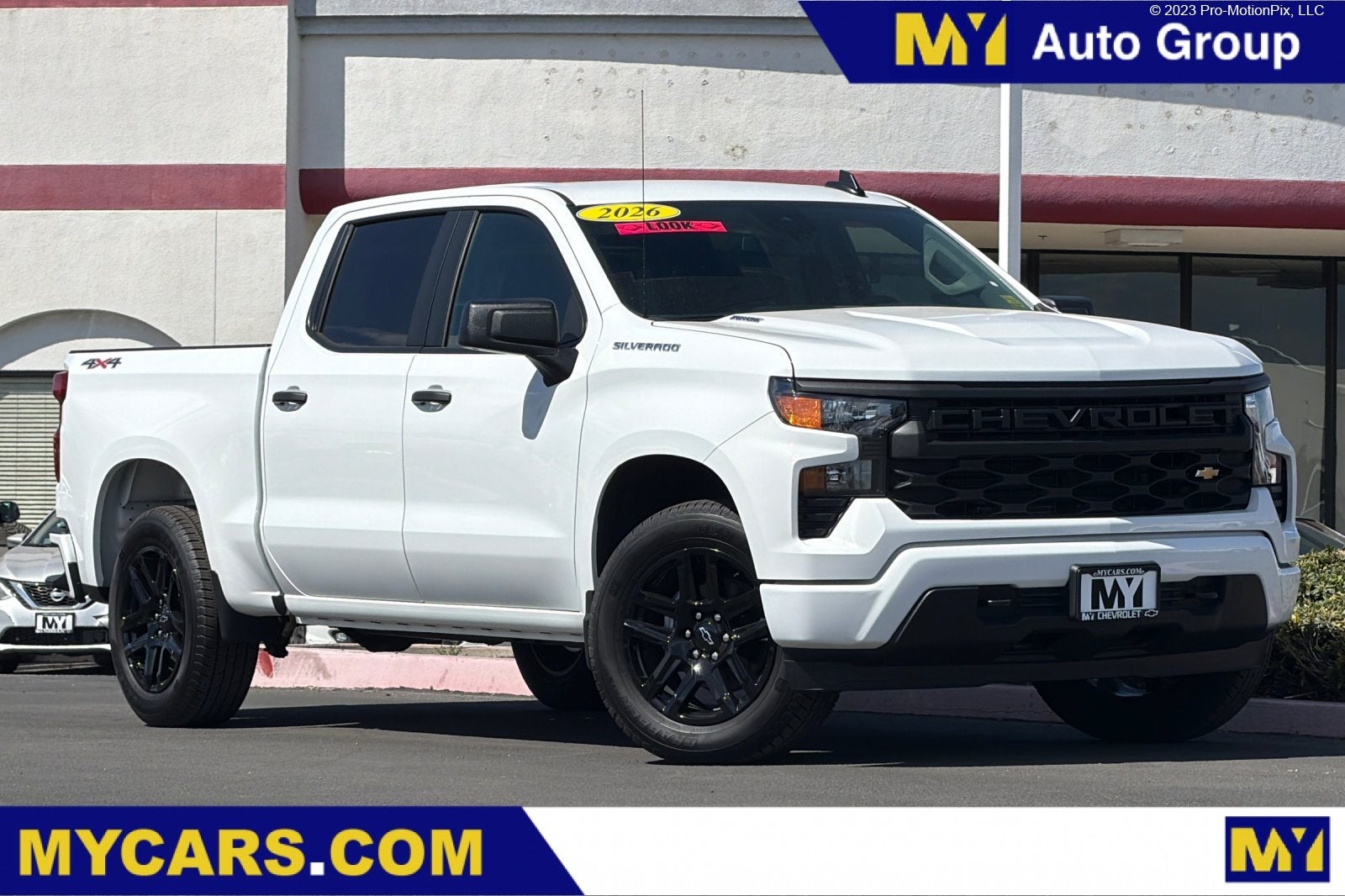 Summit White 2026 Chevrolet Silverado 1500 Pickup Truck Four-Wheel Drive Automatic