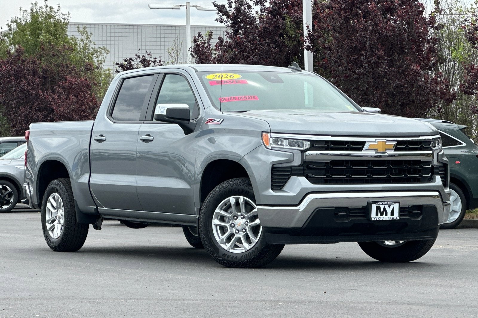 View vehicle photo 2