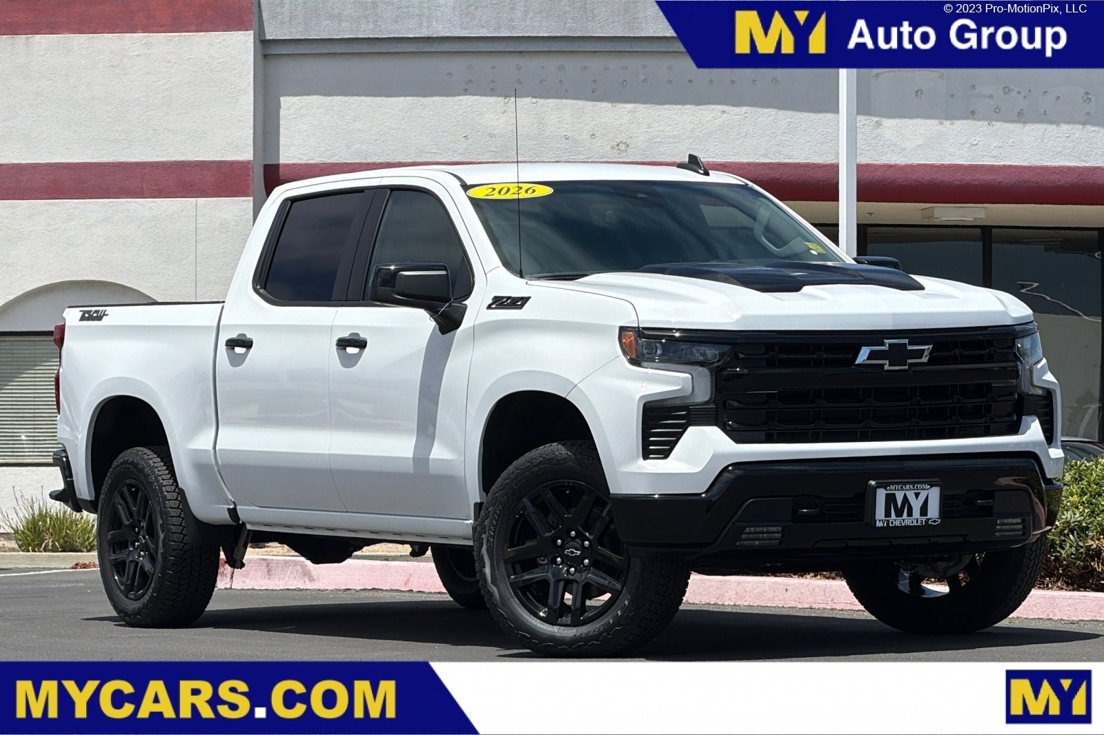 Summit White 2026 Chevrolet Silverado 1500 Pickup Truck Four-Wheel Drive Automatic