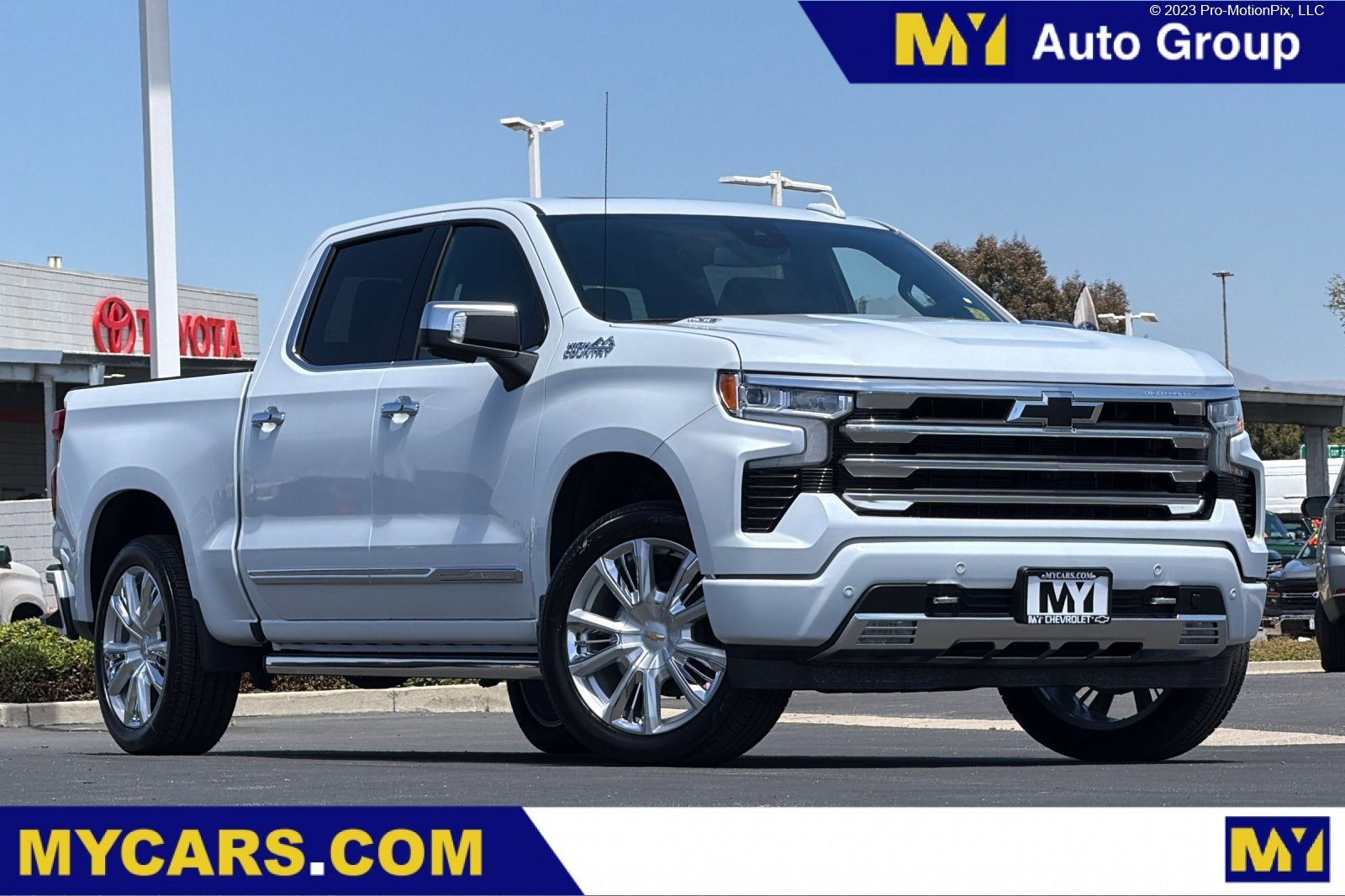 Polar White Tricoat 2026 Chevrolet Silverado 1500 Pickup Truck Four-Wheel Drive Automatic