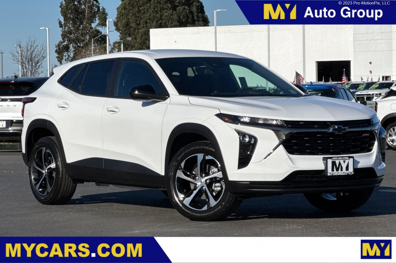 Summit White 2026 Chevrolet Trax SUV / Crossover Front-Wheel Drive Automatic