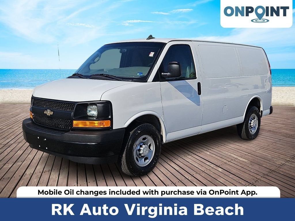  2017 Chevrolet Express Cargo 2500 RWD   