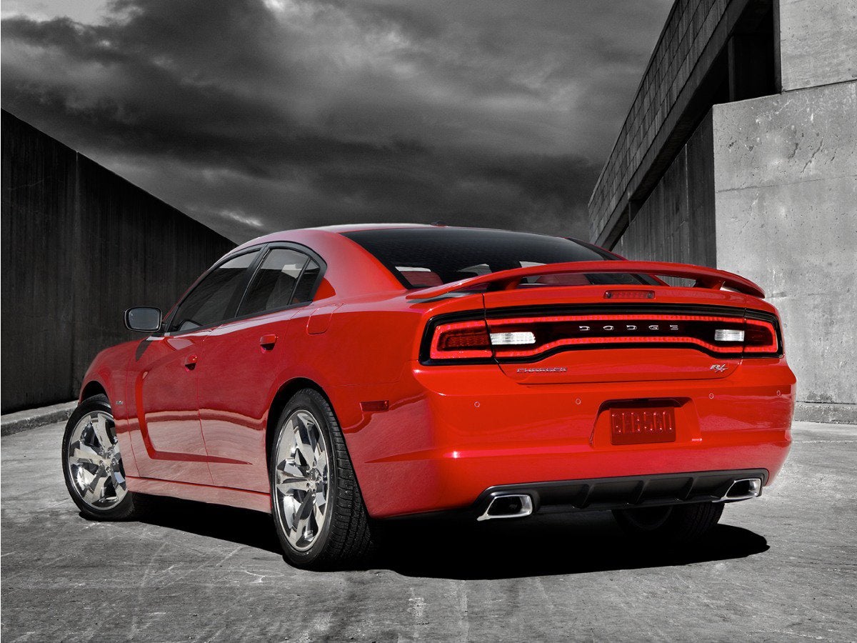 Black 2014 Dodge Charger Sedan Rear-Wheel Drive Automatic