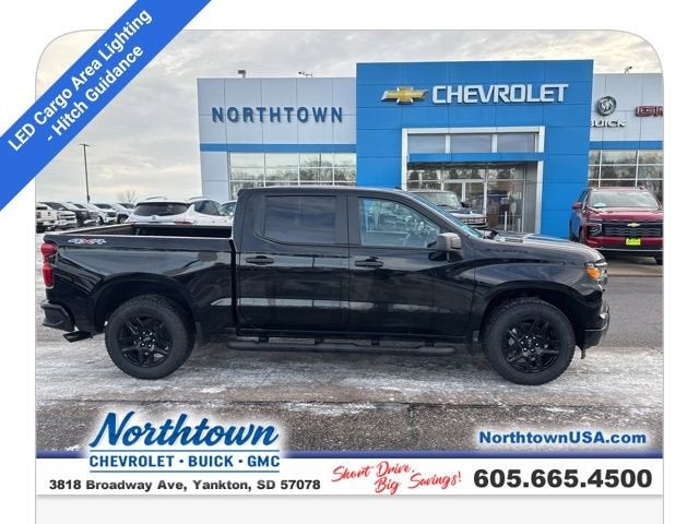 View vehicle photo 4