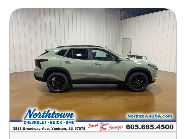 View vehicle photo 6