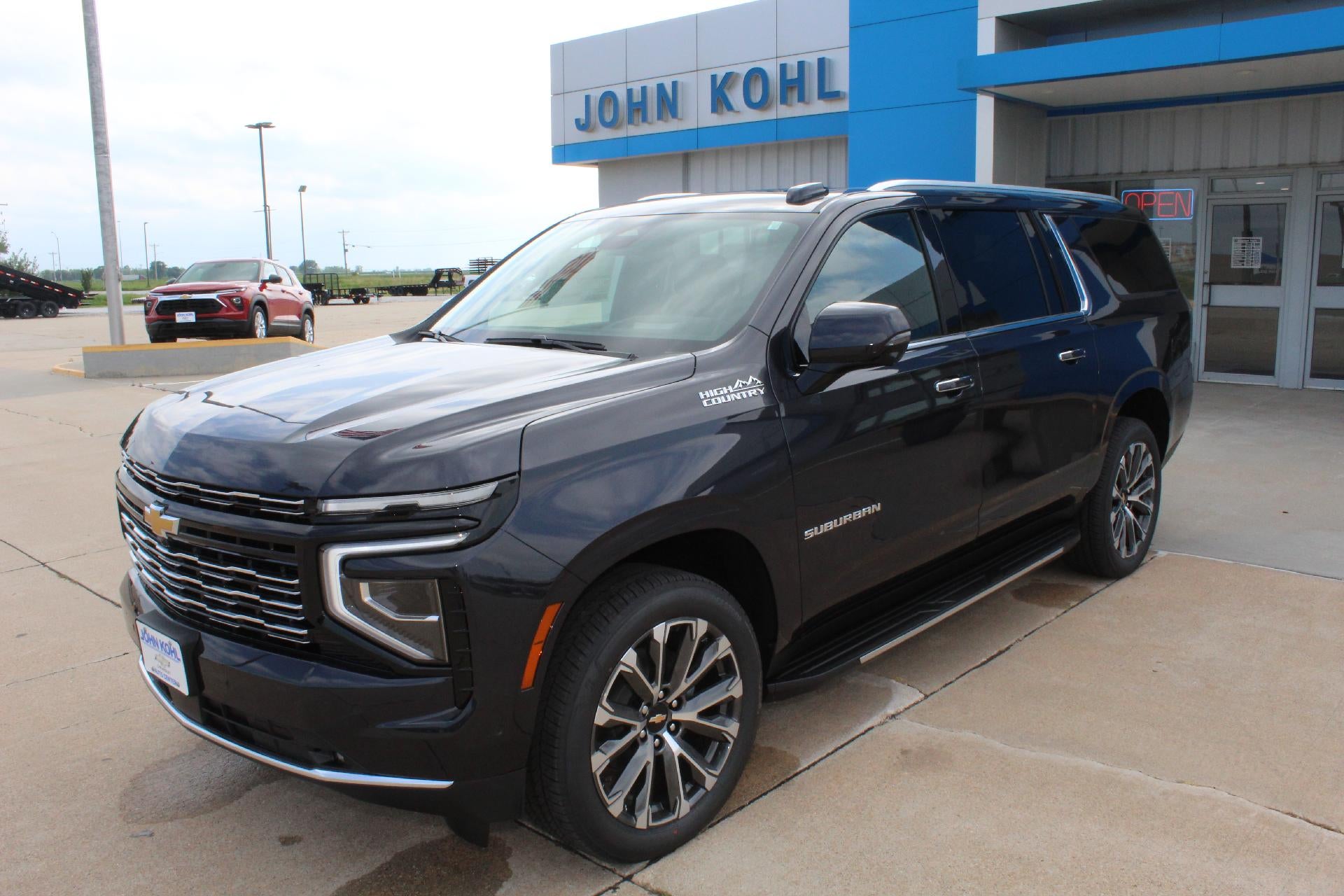 2025 Chevrolet Suburban Dark Ash Metallic SUV/Crossover Todo terreno Automática