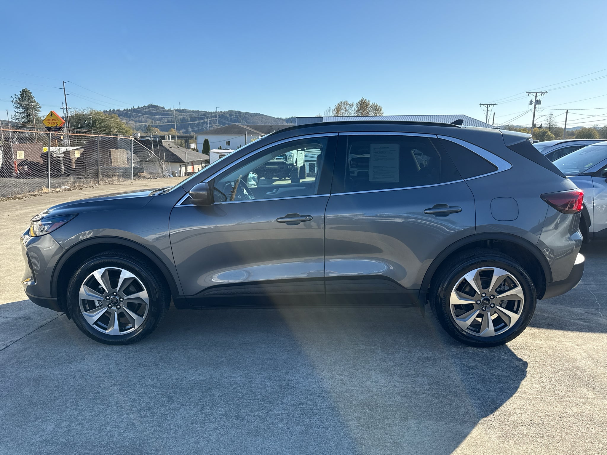 2025 Ford Escape Platinum