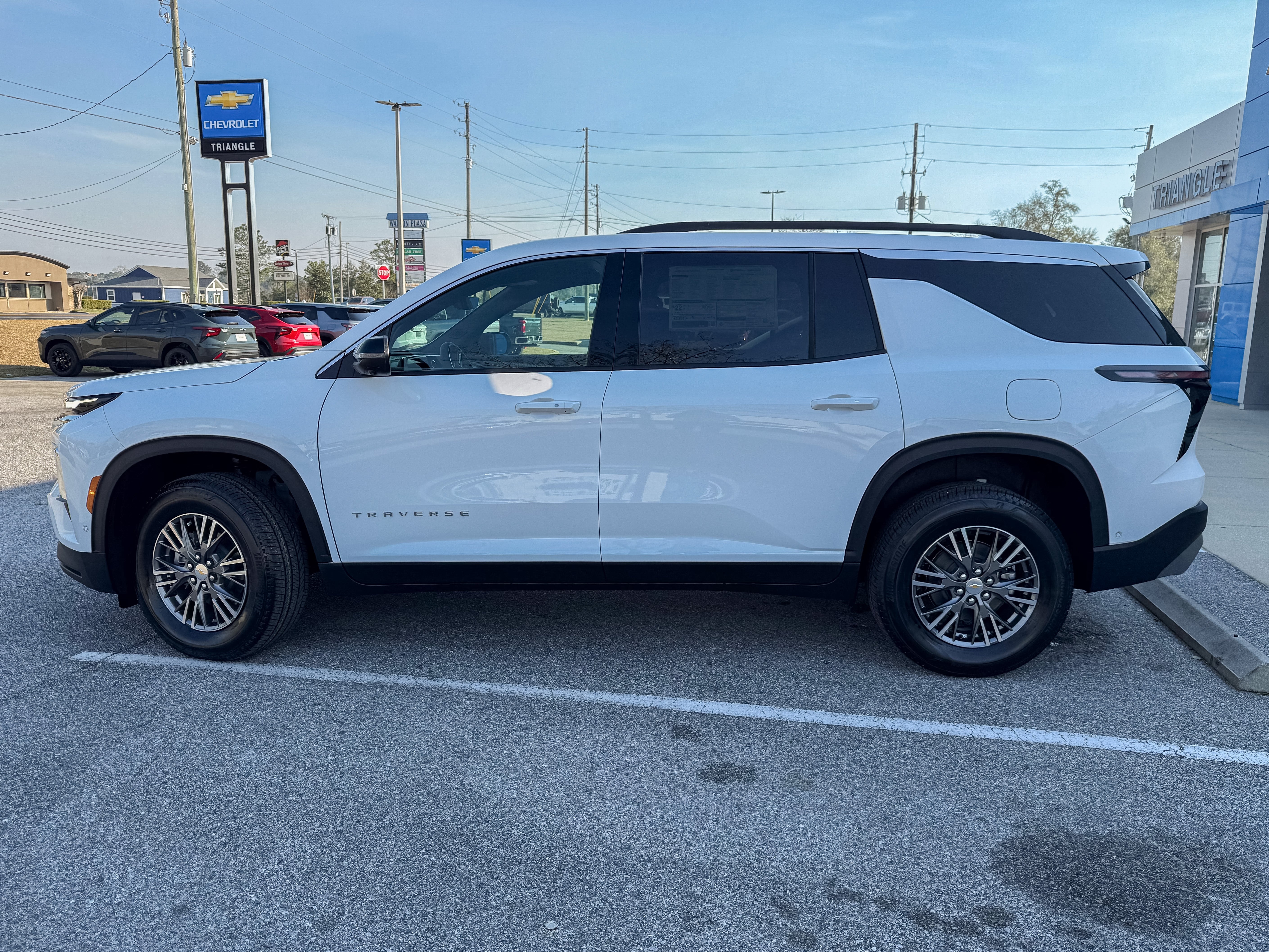 View vehicle photo 3
