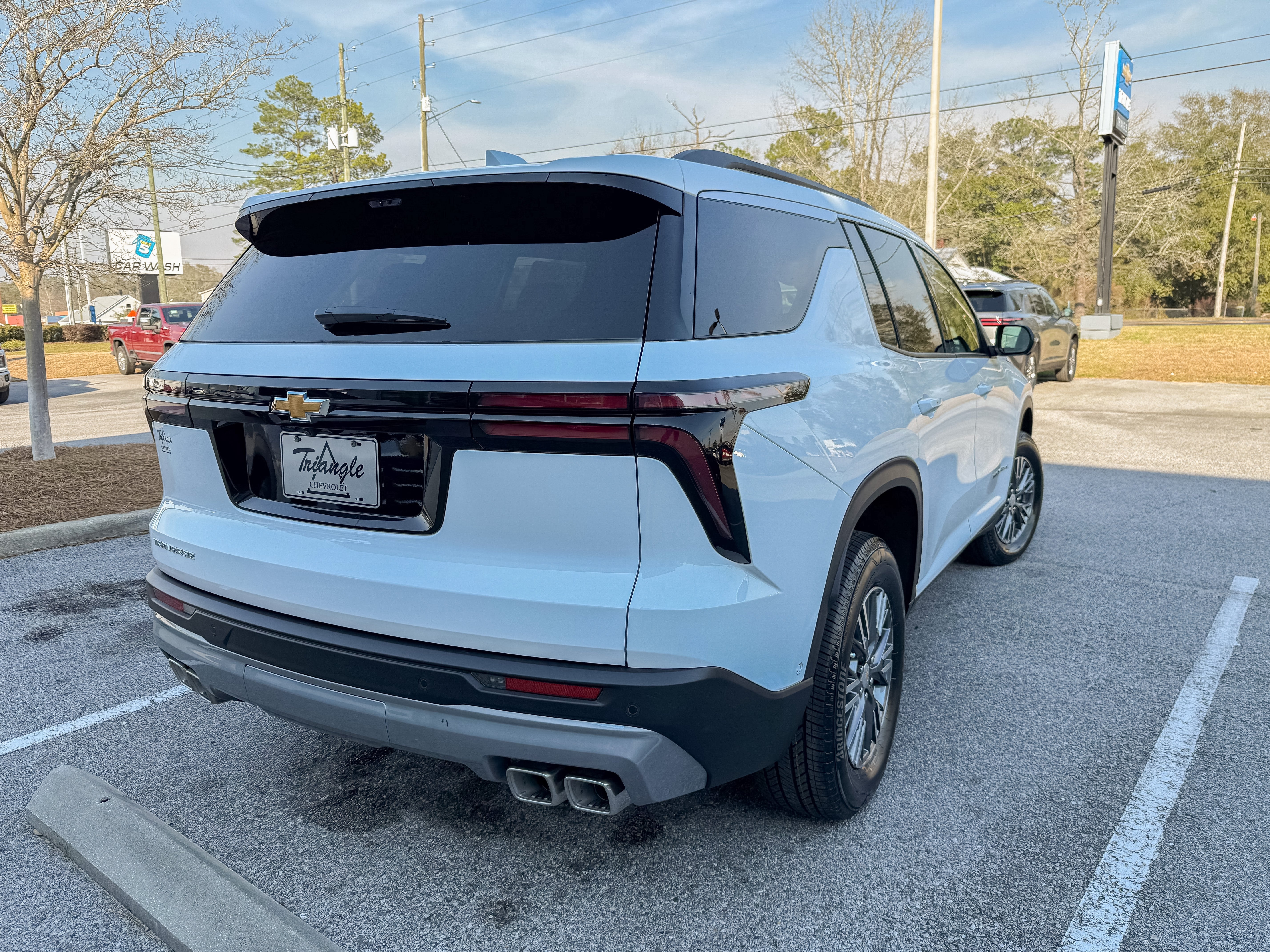 View vehicle photo 7