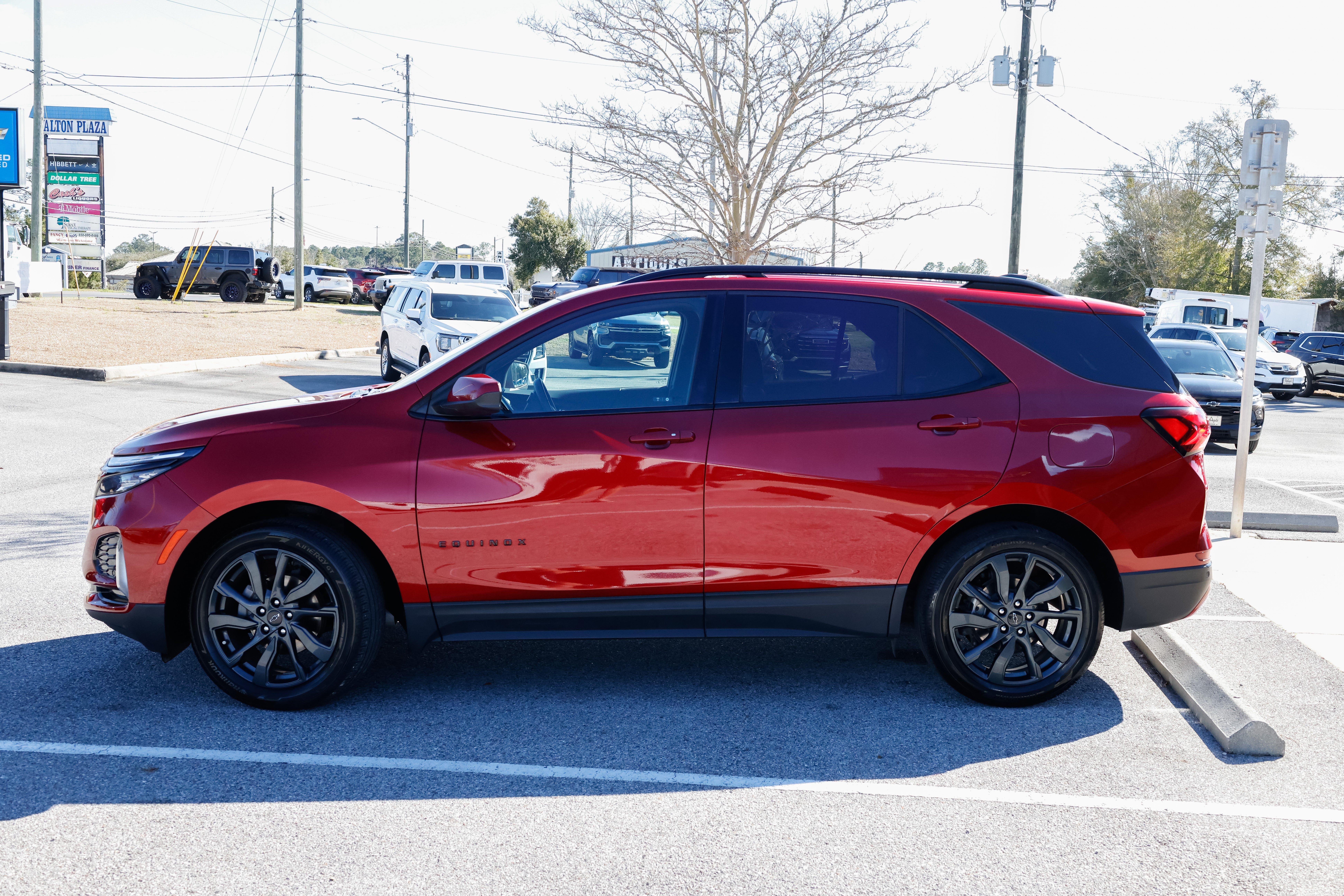 View vehicle photo 3