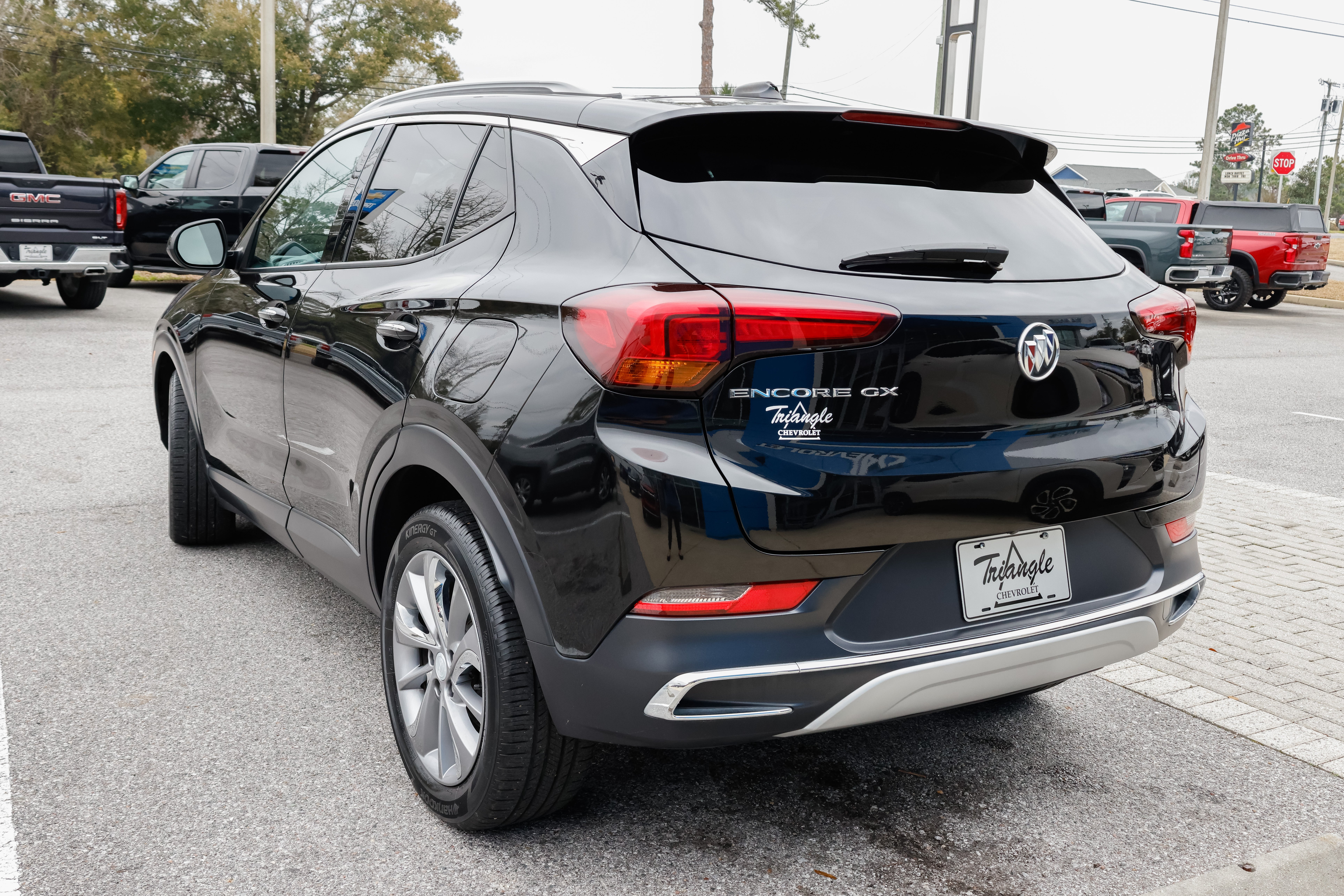 View vehicle photo 4