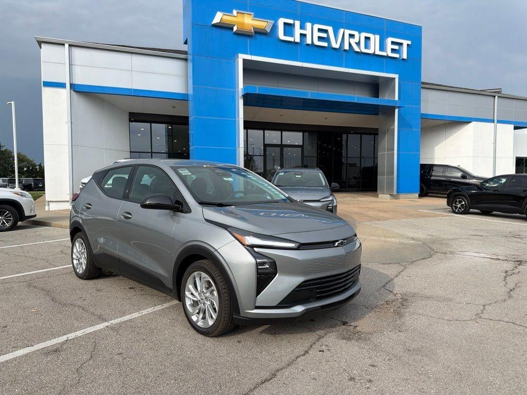 Gray (Sterling Grey Metallic) 2027 Chevrolet Bolt SUV / Crossover Front-Wheel Drive Automatic