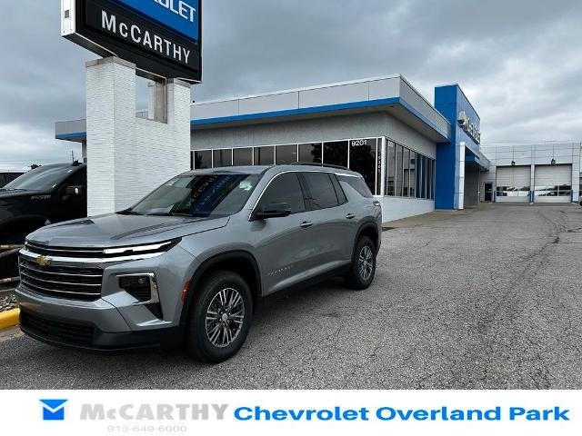 Sterling Gray Metallic 2026 Chevrolet Traverse SUV / Crossover Front-Wheel Drive Automatic