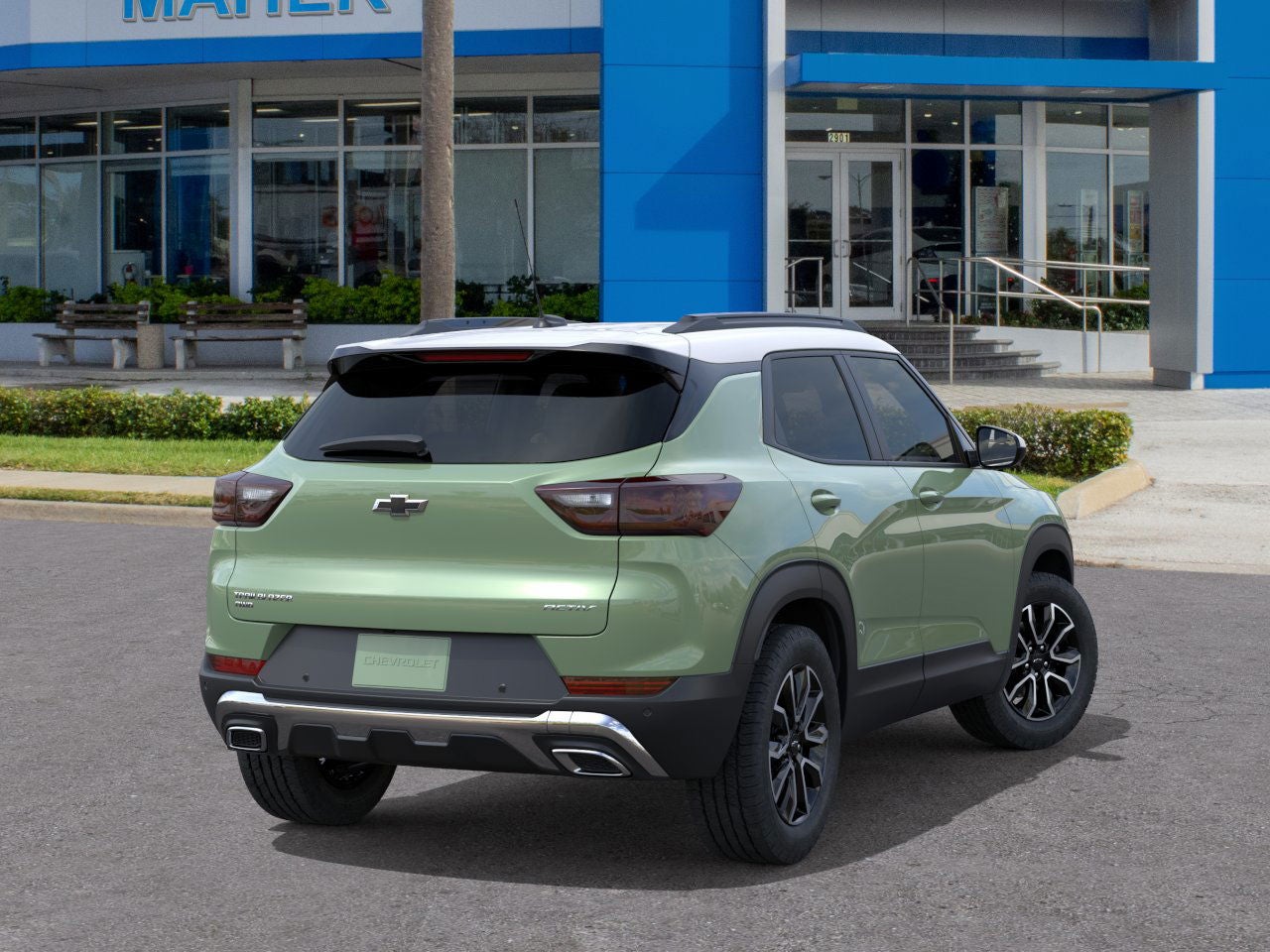 View vehicle photo 5