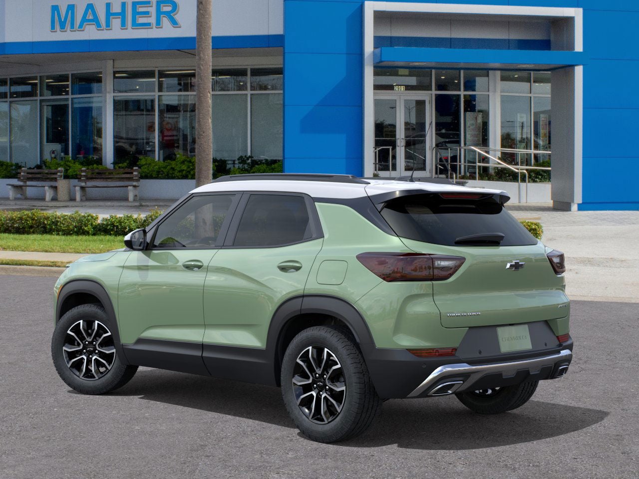 View vehicle photo 4