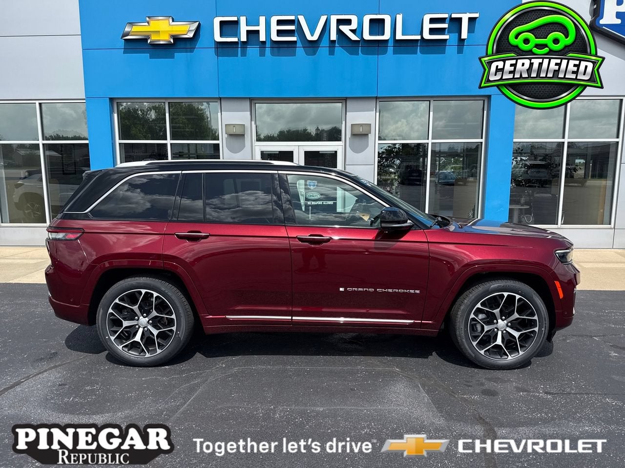  2023 Jeep Grand Cherokee SUV / Crossover Four-Wheel Drive Automatic