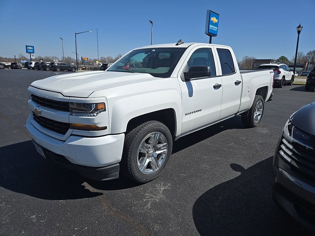 2018 Chevrolet Silverado 1500 Custom Double Cab 4WD