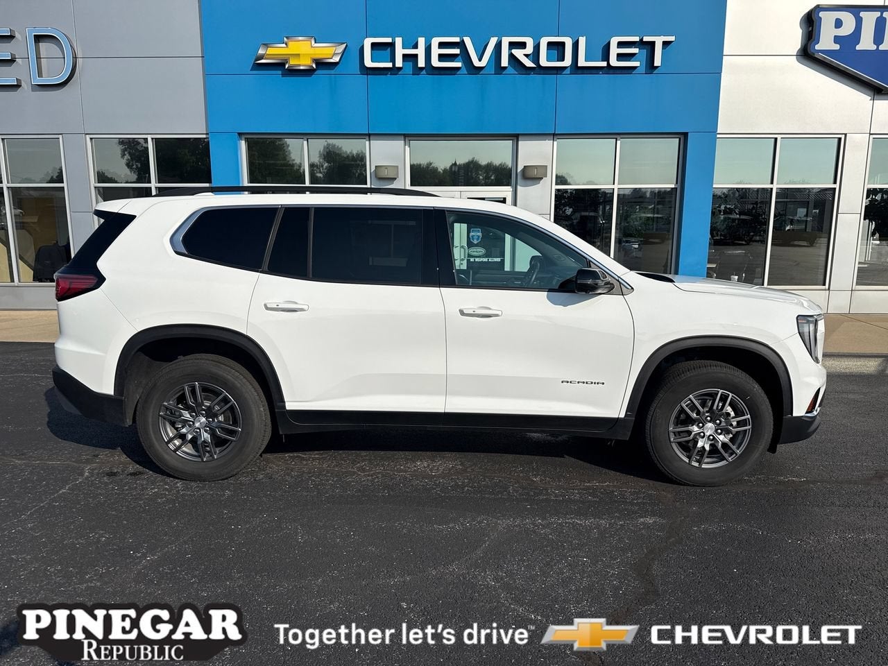 2025 GMC Acadia Blanco (Summit White) SUV/Crossover Tracción delantera Automática