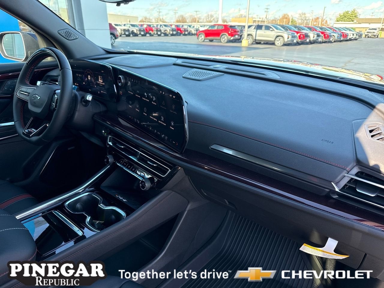 View vehicle photo 6