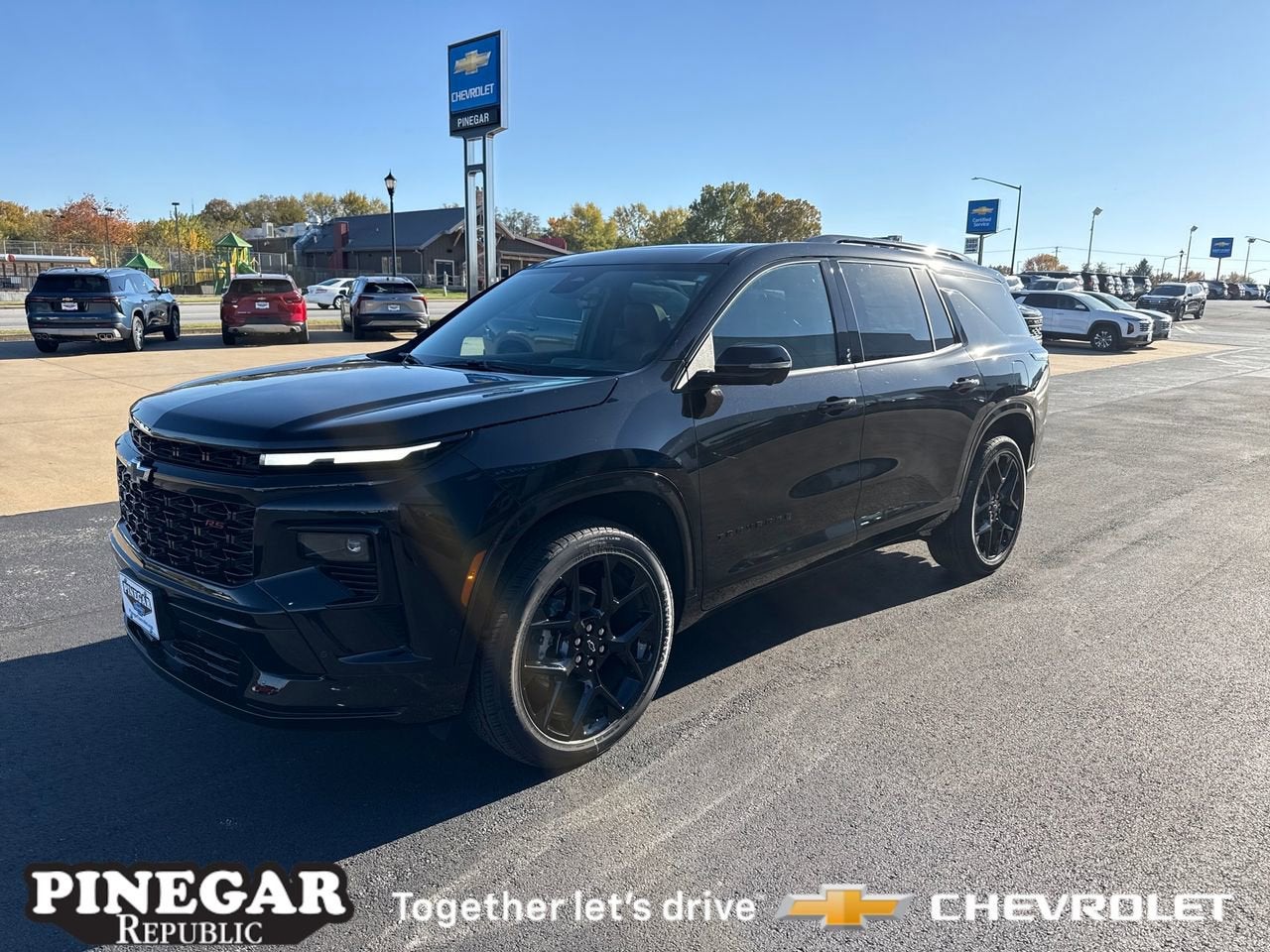 View vehicle photo 3