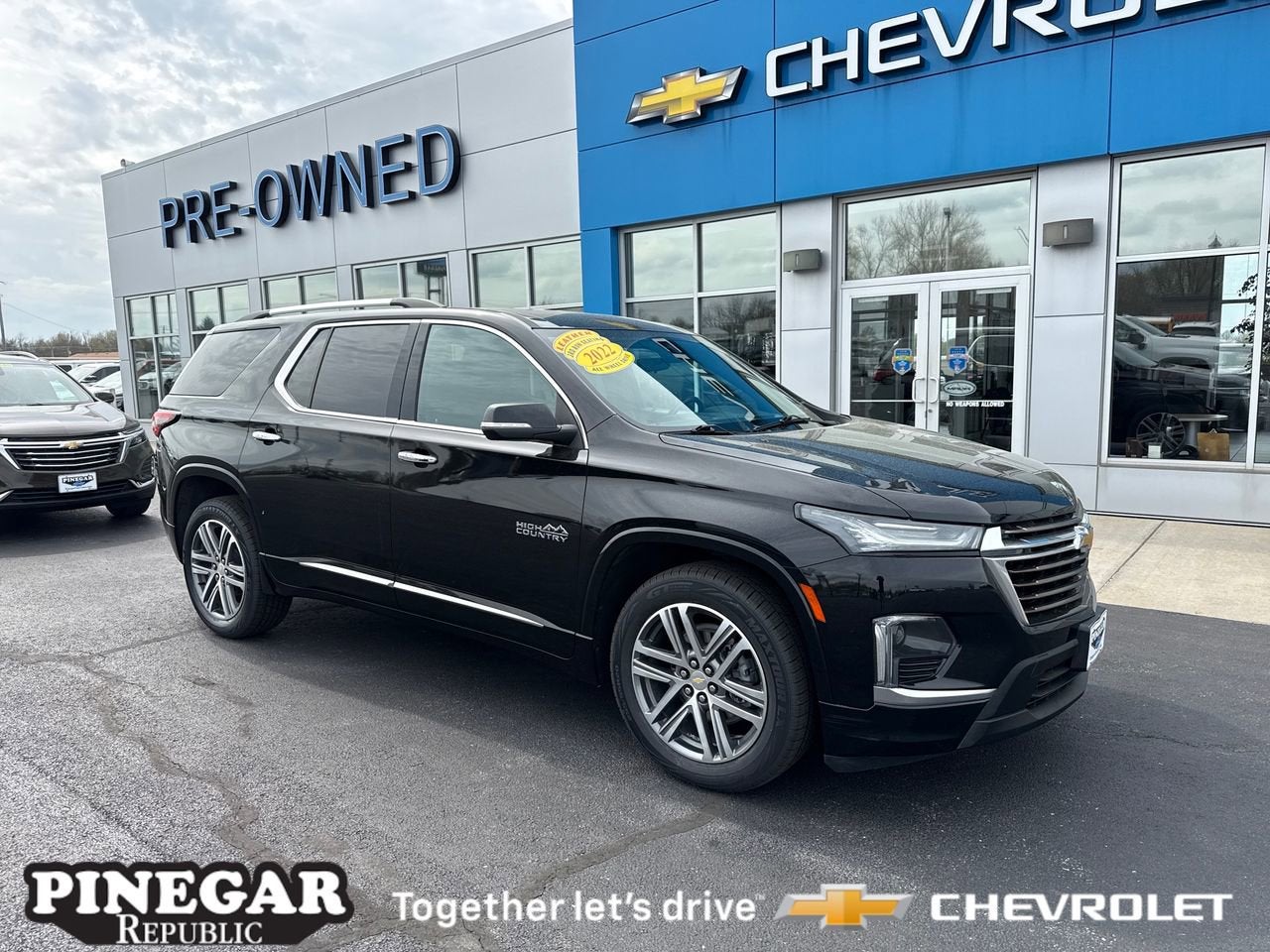 View vehicle photo 2