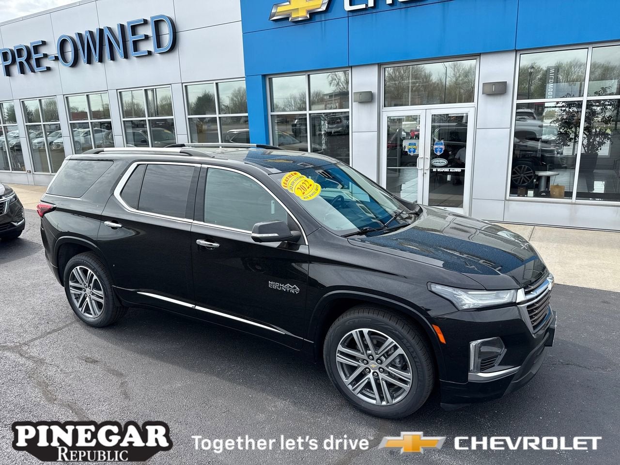 View vehicle photo 5