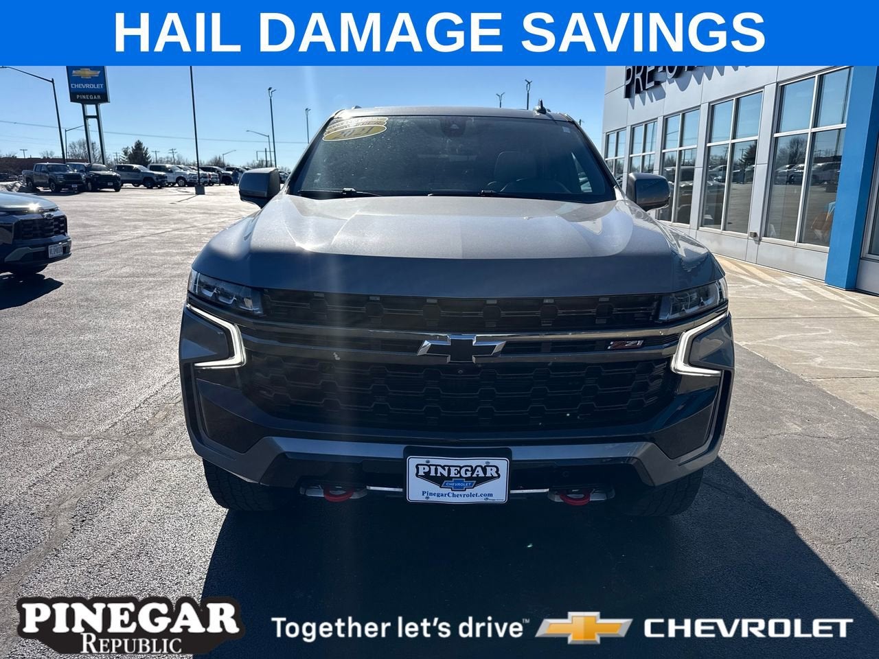 View vehicle photo 3
