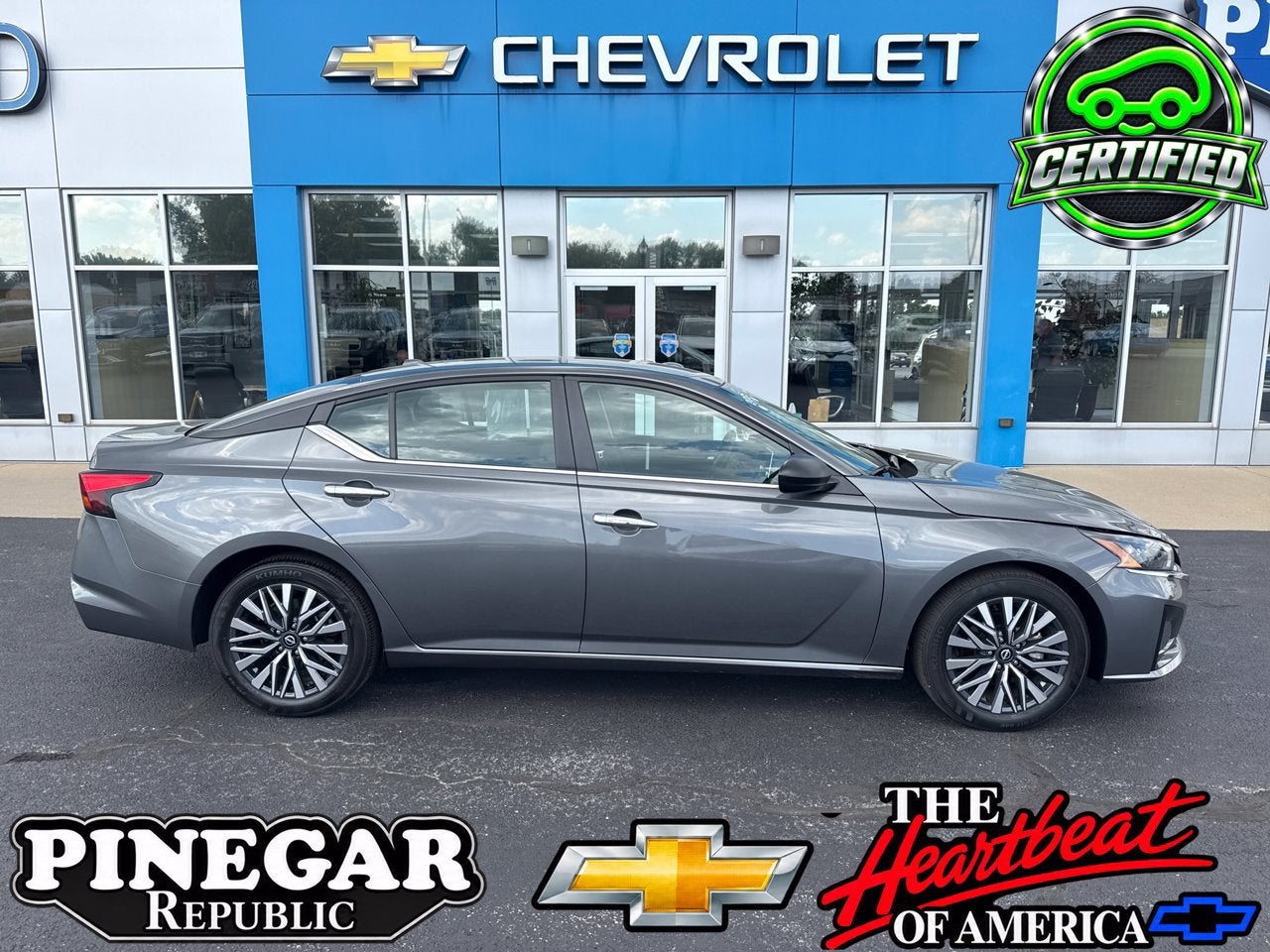  2025 Nissan Altima Sedan Front-Wheel Drive Automatic