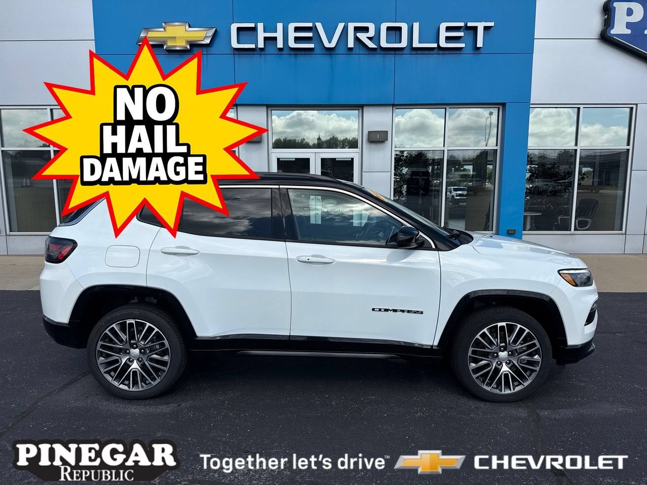 White 2023 Jeep Compass SUV / Crossover Four-Wheel Drive Automatic