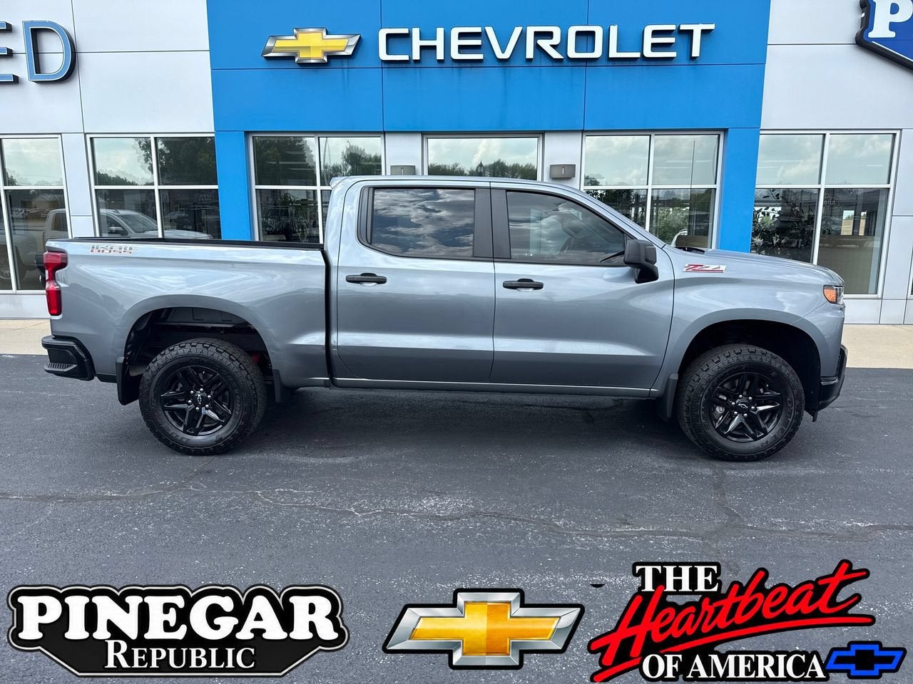 Gray (Satin Steel Metallic) 2022 Chevrolet Silverado 1500 Pickup Truck Four-Wheel Drive Automatic