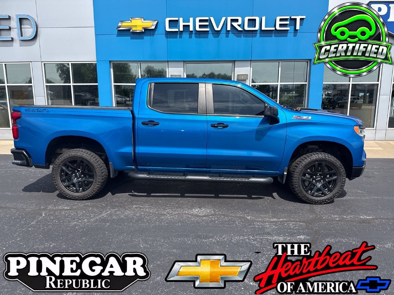 2023 Chevrolet Silverado 1500 LT Trail Boss Crew Cab 4WD