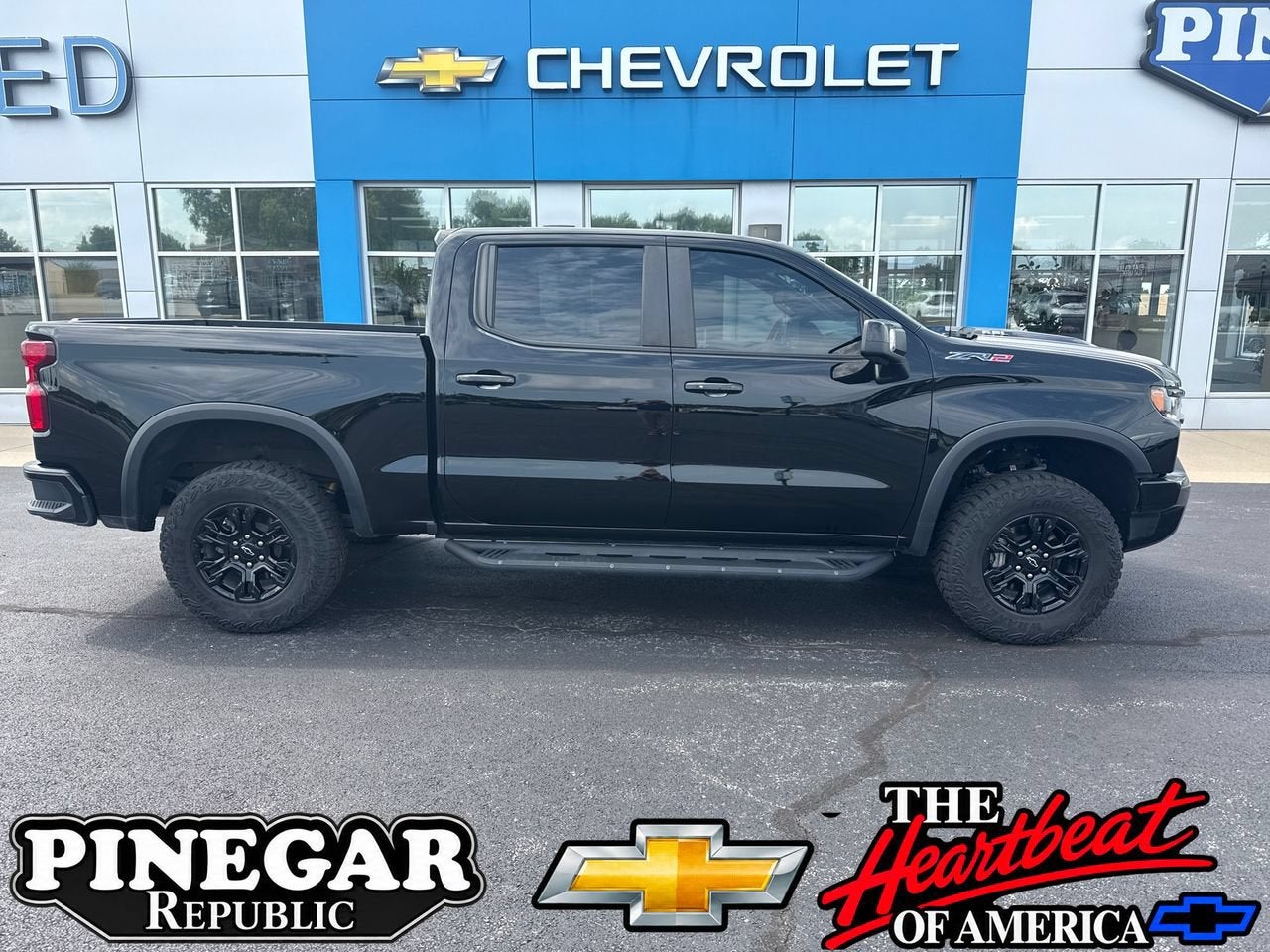  2024 Chevrolet Silverado 1500 ZR2 Crew Cab 4WD   