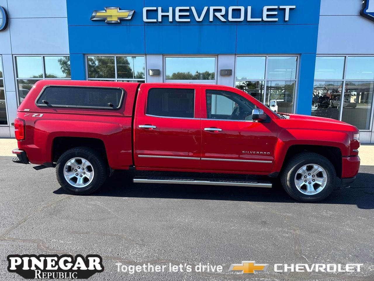 2018 Chevrolet Silverado 1500 LTZ Crew Cab 4WD