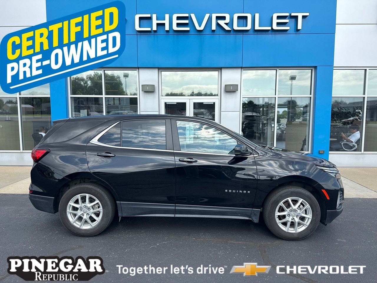 2024 Chevrolet Equinox LT FWD with 1LT