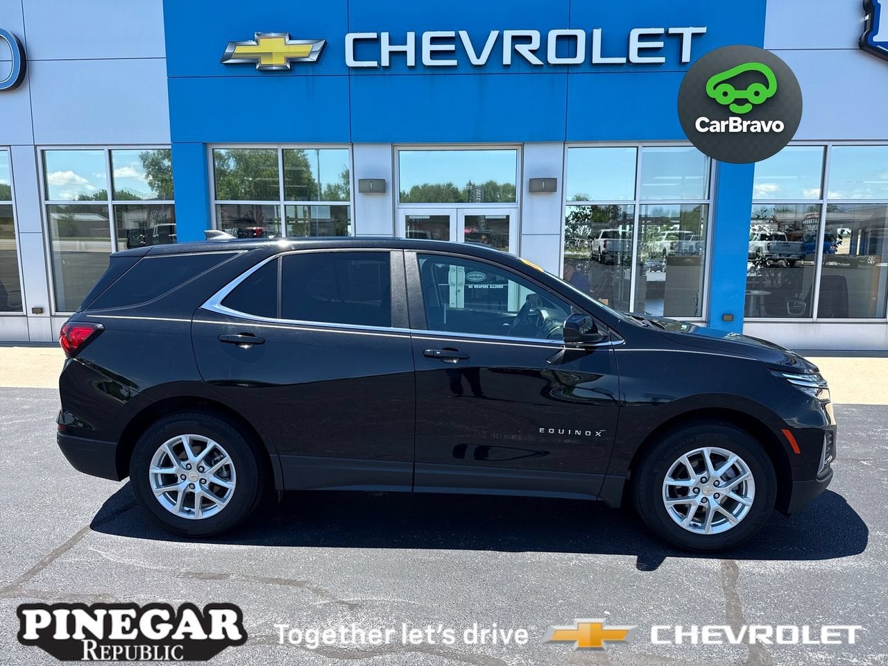Mosaic Black Metallic 2024 Chevrolet Equinox SUV / Crossover Front-Wheel Drive Automatic