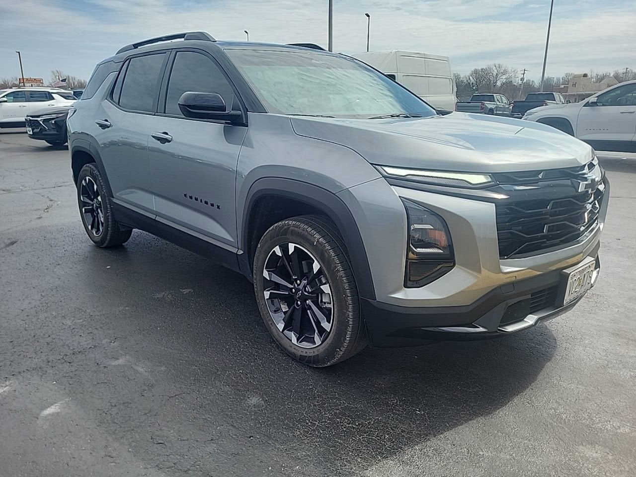 View vehicle photo 2