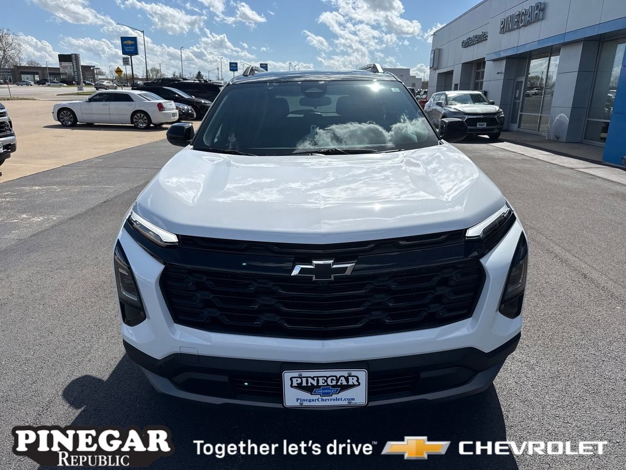 View vehicle photo 2