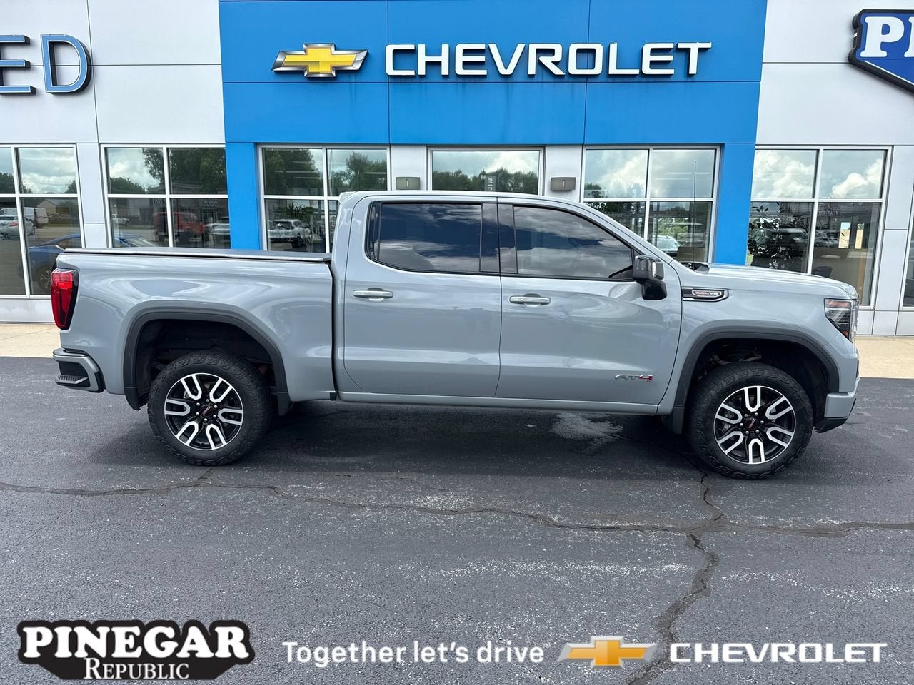 Thunderstorm Gray 2024 GMC Sierra 1500 Pickup Truck Four-Wheel Drive Automatic